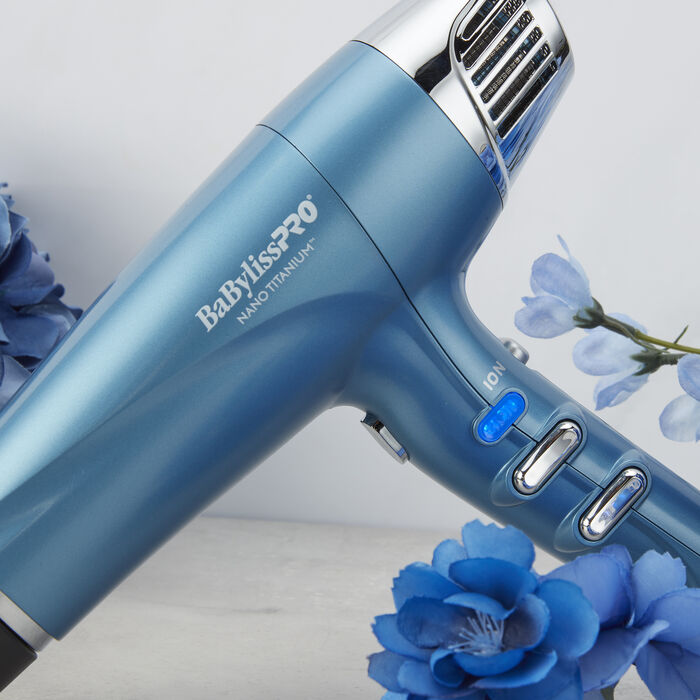 BaBylissPROÂ® Nano Titaniumâ¢ Professional High-Speed Dual Ionic Dryer